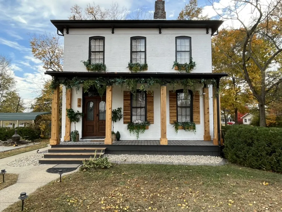 Local lawn care service for homes in Highland, IL by Zykans Lawn Services