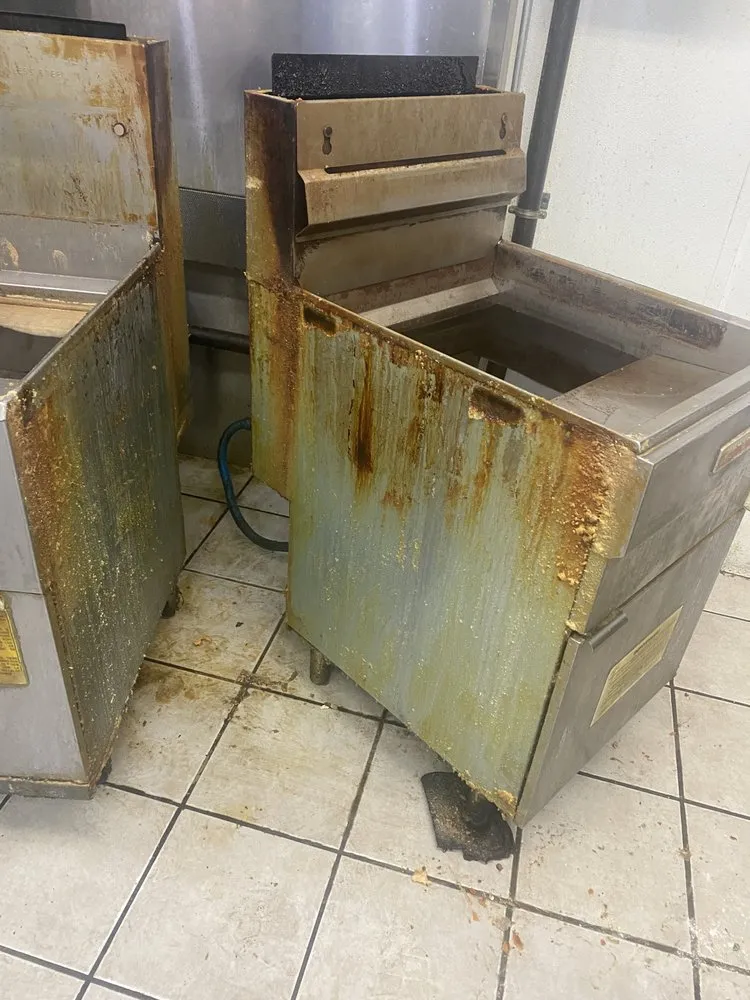 Affordable landscape design in East Hartford, CT by ZZ’s ZimplyHoodz Steam Cleaning/Pressue Washing